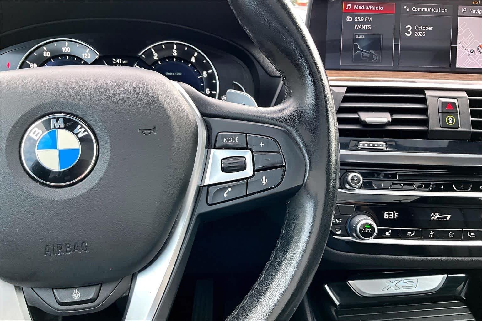 Used 2019 Glacier Silver Metallic BMW xDrive30i image 24