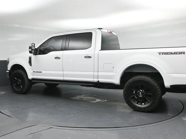Certified Used 2021 Oxford White Ford XLT image 5
