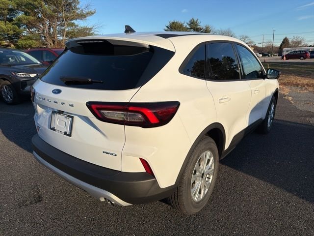 New 2026 Oxford White Ford Active® image 2