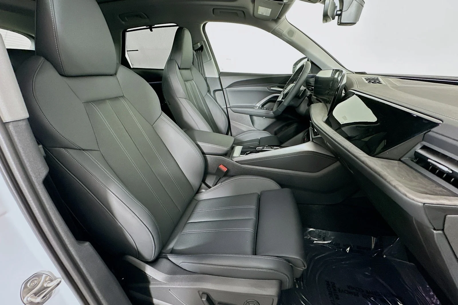 New 2026 Glacier White Metallic Audi Premium Plus image 8