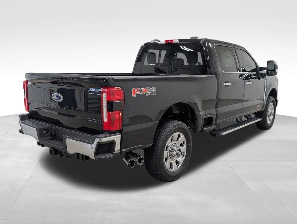 New 2026 Agate Black Metallic Ford F-250® Lariat® image 24