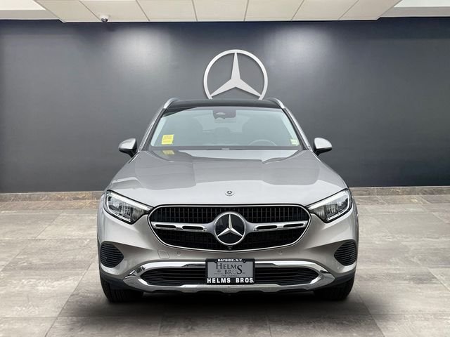 Certified Used 2023 Silver Mercedes-Benz GLC 300 image 2