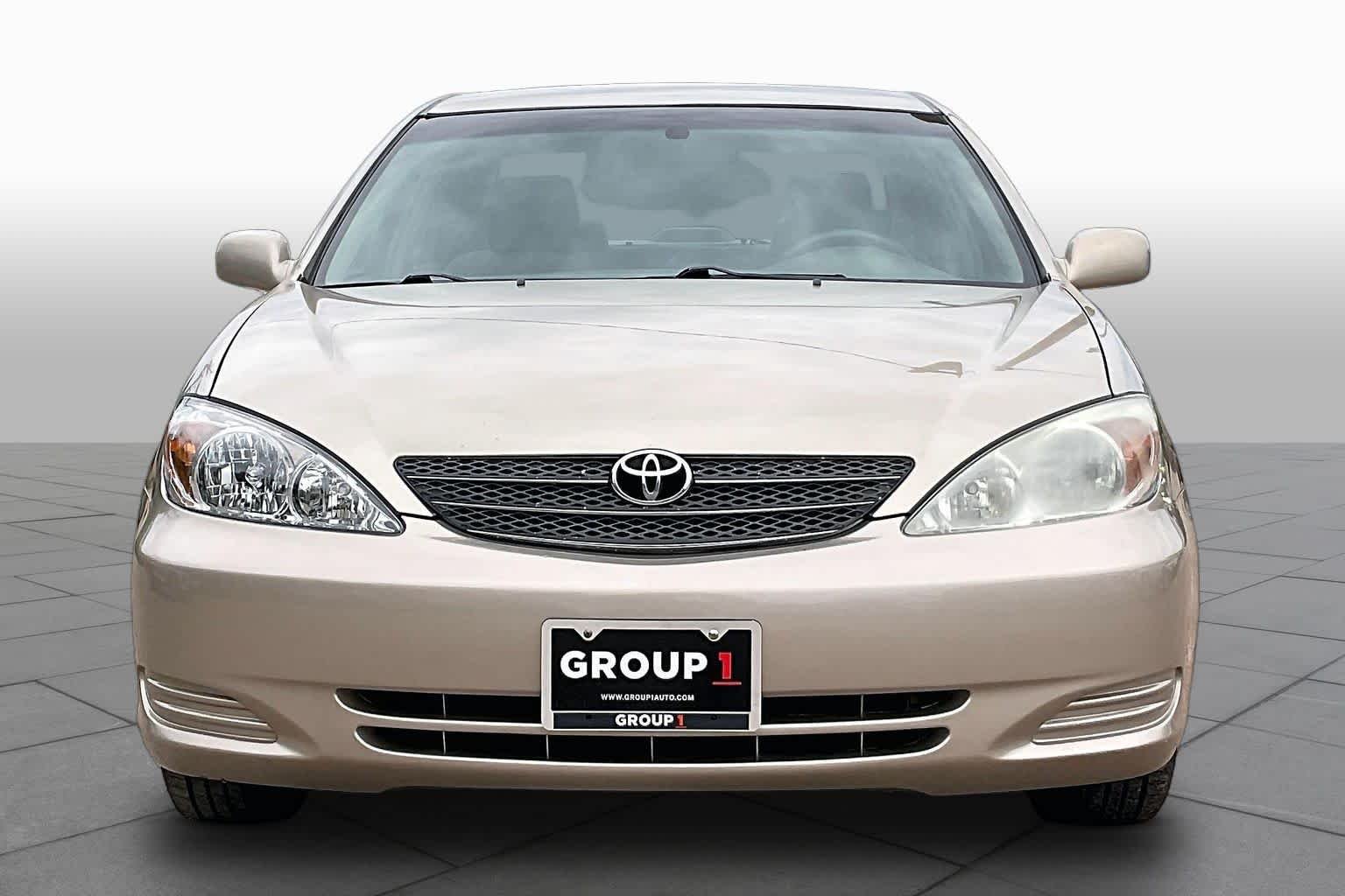 Used 2003 Desert Sand Mica Toyota LE image 3