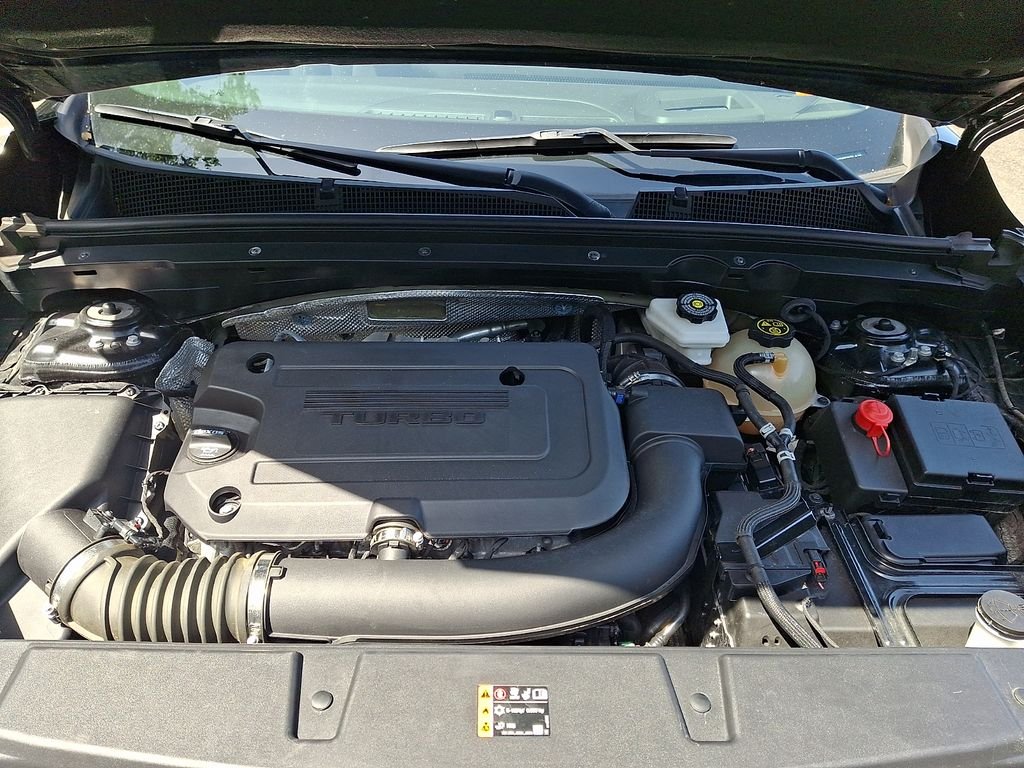Used 2024 Black Buick Preferred image 28