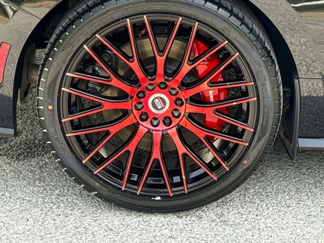 Used 2024 Black Ford GT Premium image 10