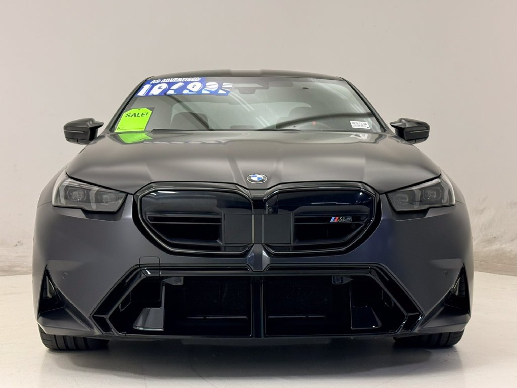 Used 2025 Grey BMW Base image 3