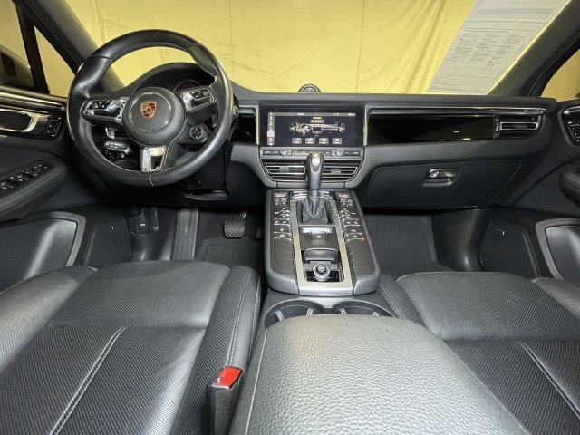 Used 2019 Silver Porsche S image 24