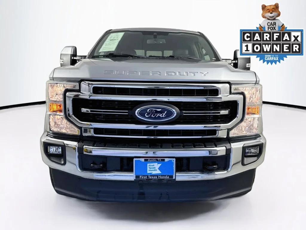 Used 2020 Silver Metallic Ford Lariat image 2