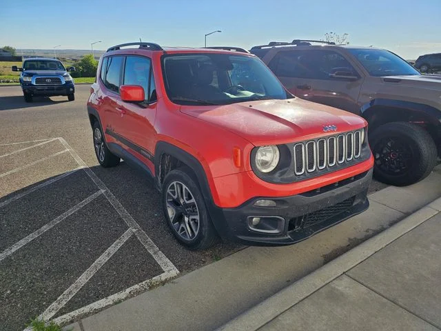 Used 2017 Orange Jeep Latitude image 5