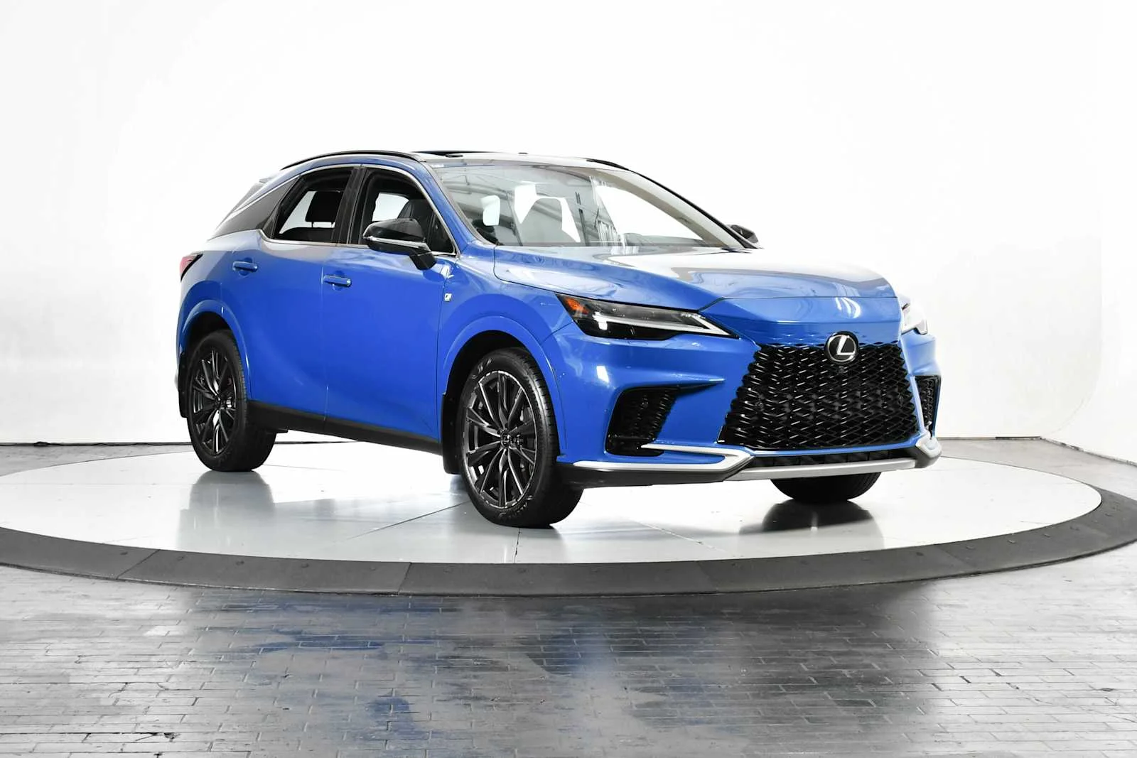 Used 2024 Grecian Water Lexus F SPORT Handling image 7