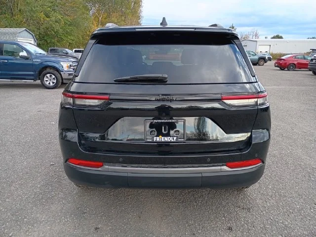 New 2026 Black Jeep Altitude image 6