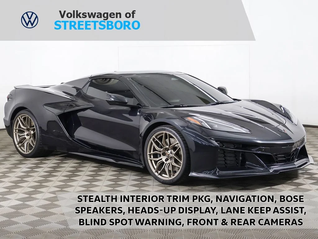Used 2024 Carbon Flash Metallic Chevrolet Z06 image 1