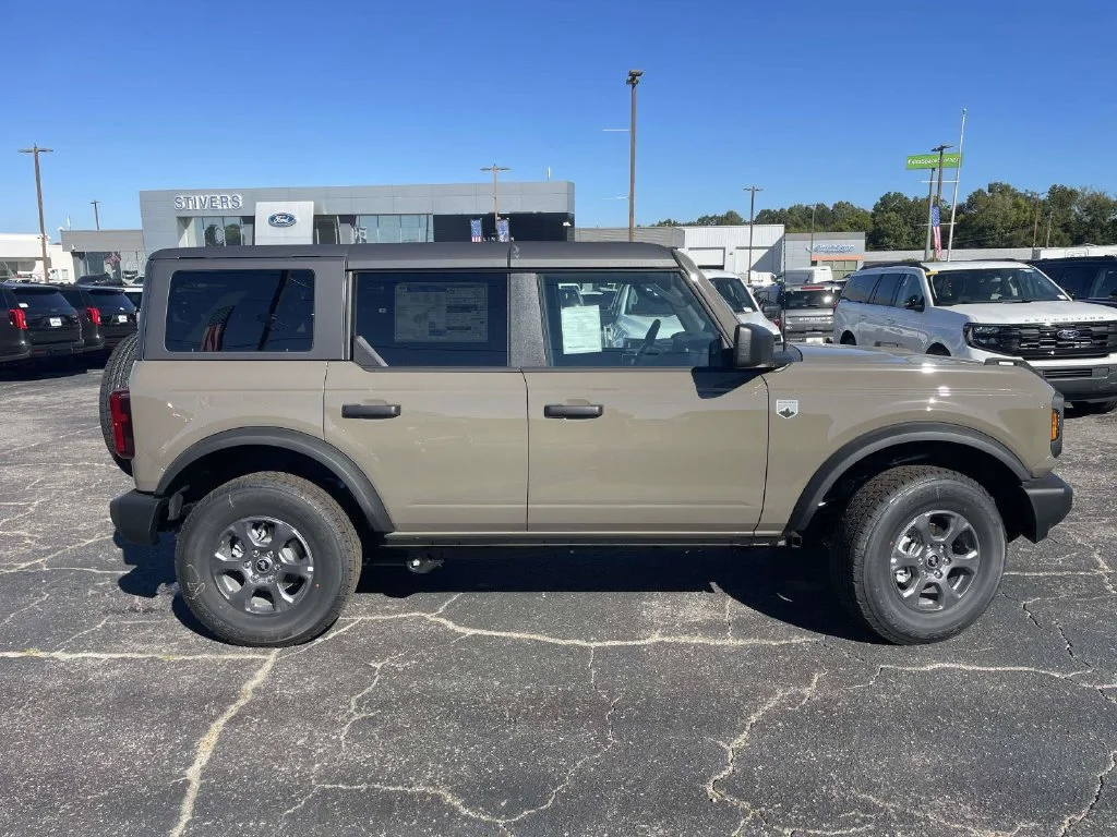 New 2026 Gray Ford Big Bend image 2