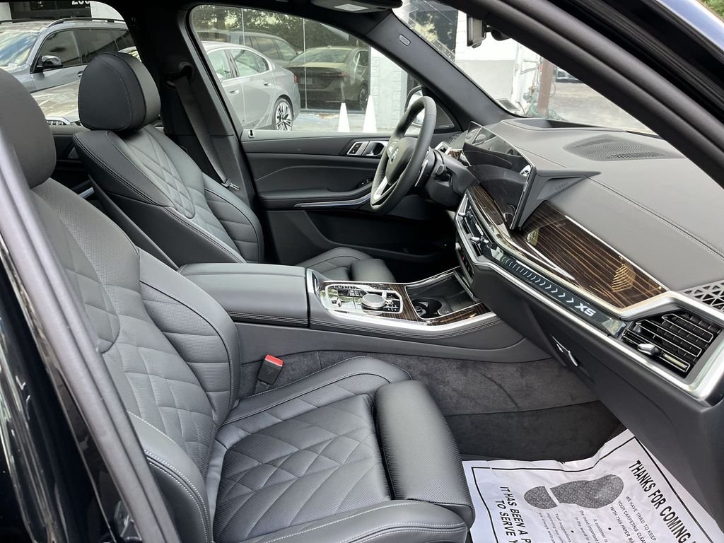 2026 BMW X5 50e - Photo 25