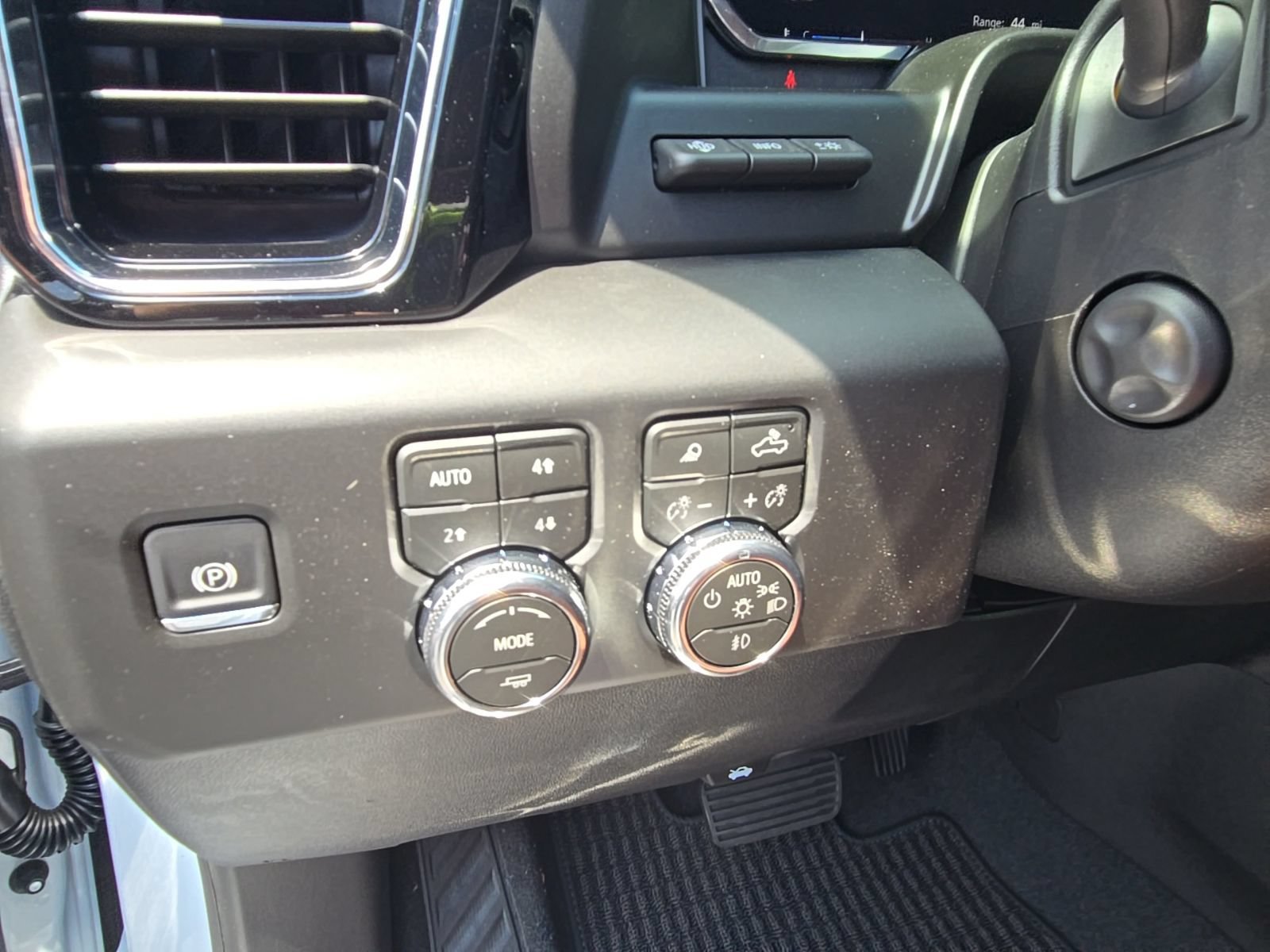 2026 GMC Sierra 1500 Denali Ultimate - Photo 33