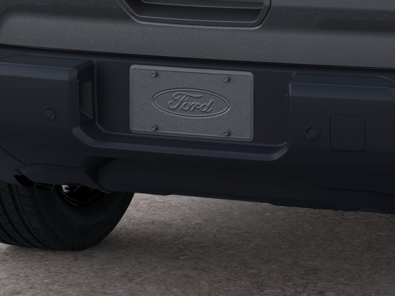 New 2025 Carbonized Gray Metallic Ford Outer Banks® image 23