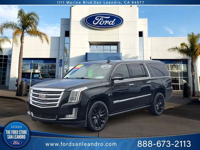 2018 Cadillac Escalade ESV 2WD Platinum's photo