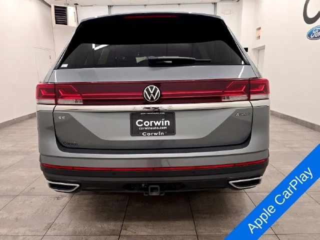 Used 2025 Platinum Gray Metallic Volkswagen 2.0T SE w/Technology image 4