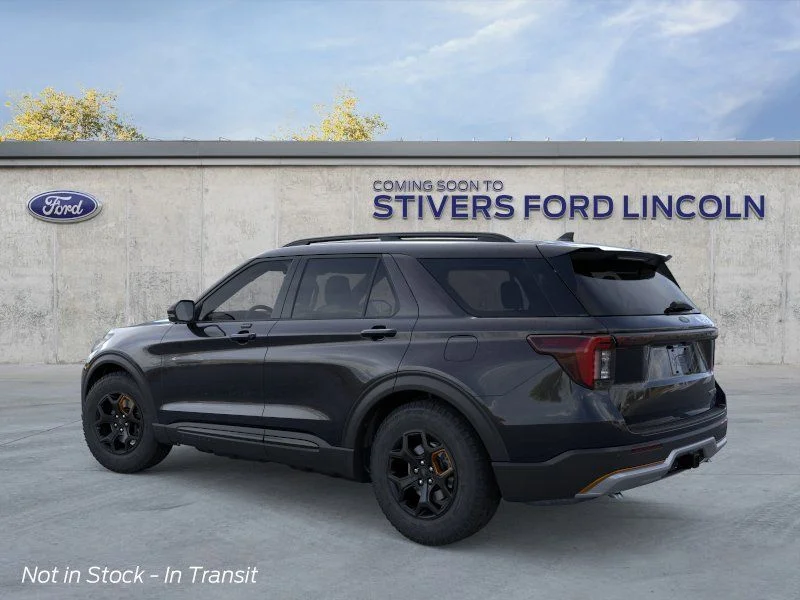 New 2026 Agate Black Metallic Ford Tremor® image 4