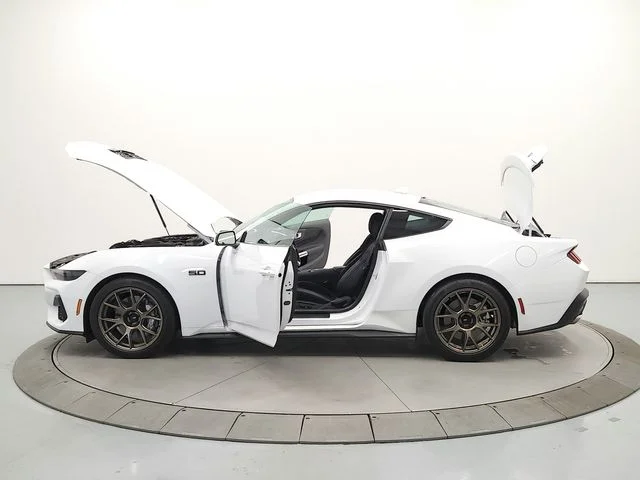 Used 2025 White Ford GT image 12
