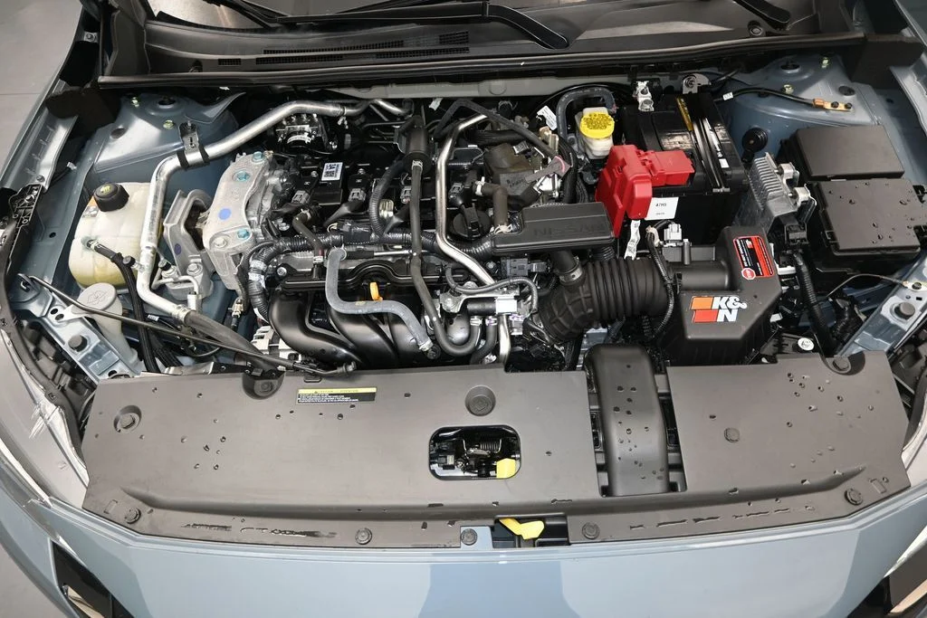 Used 2025 Gray Nissan SR image 29