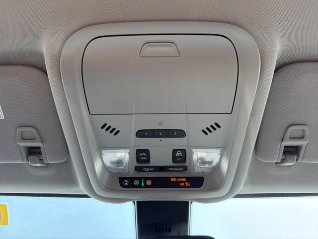 Used 2019 CAJUN RED TINTCOAT Chevrolet Premier image 34