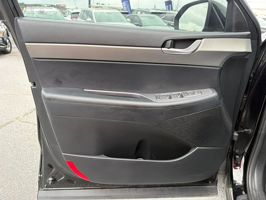 Used 2024 Black Hyundai XRT image 10
