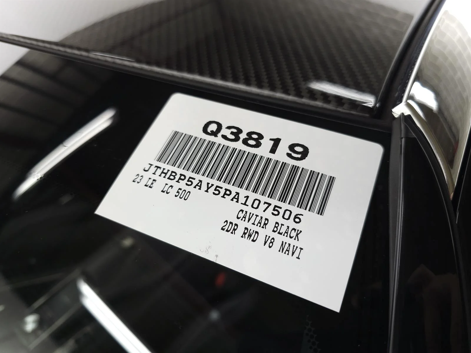 2023 Lexus LC 500 - Photo 32