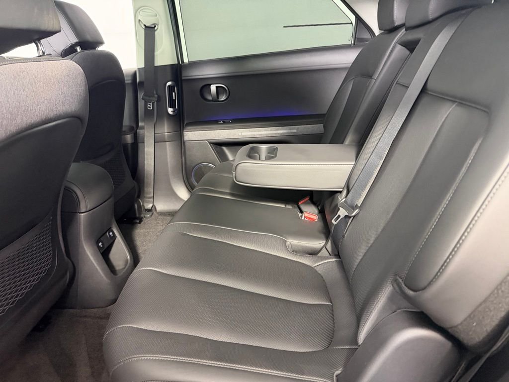 Used 2026 Gold Hyundai Limited image 27