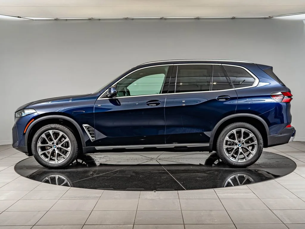 New 2026 Blue BMW xDrive40i image 8