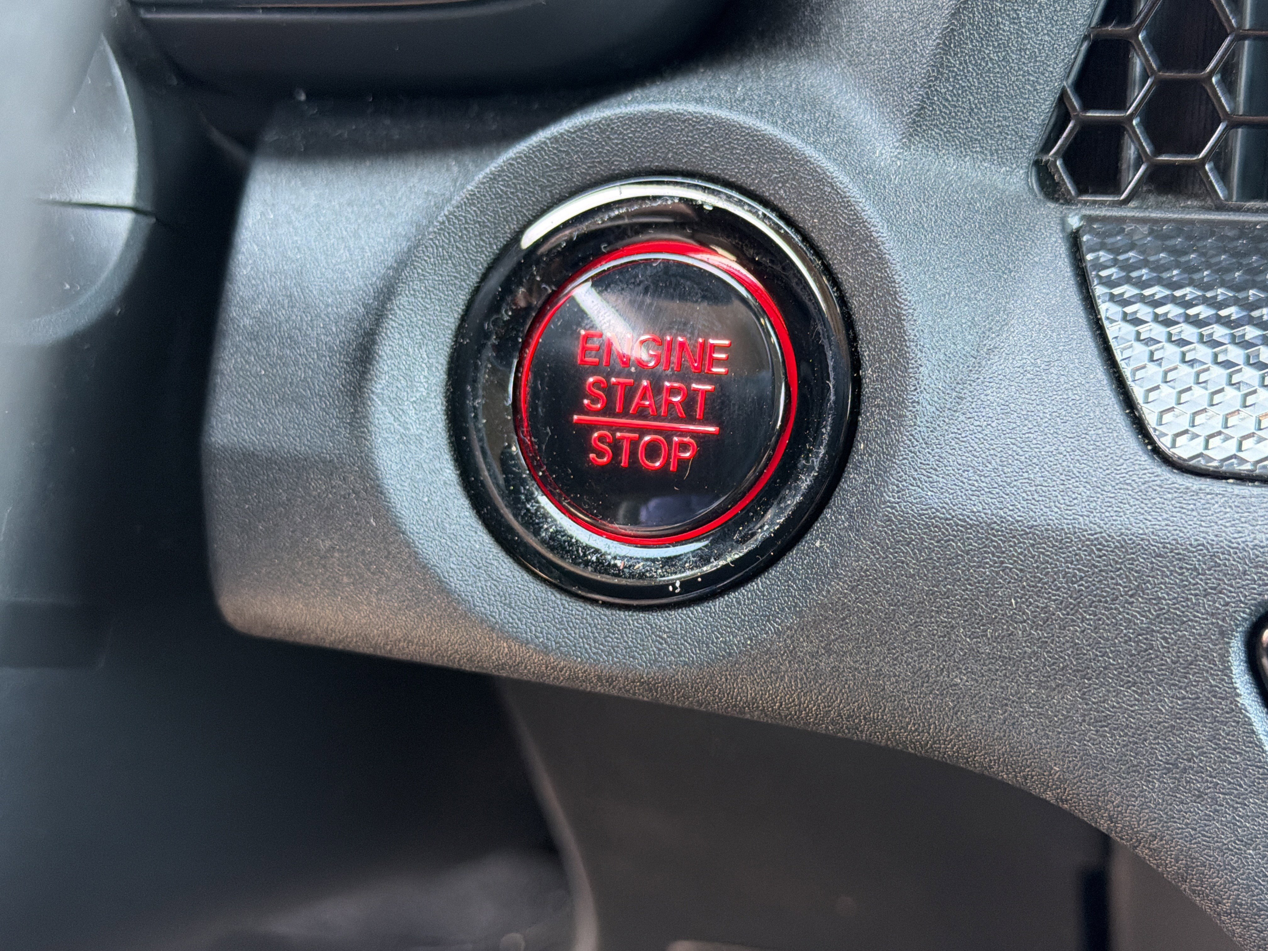 Used 2024  Honda EX image 6