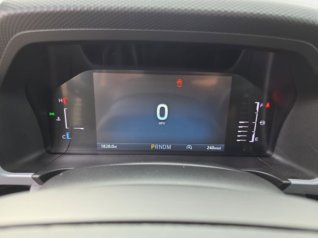 Used 2025 Beige Ford XL image 19