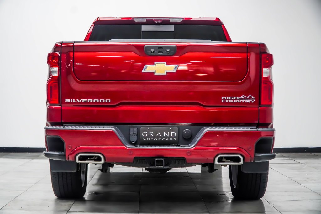 Used 2023 Red Chevrolet High Country image 15