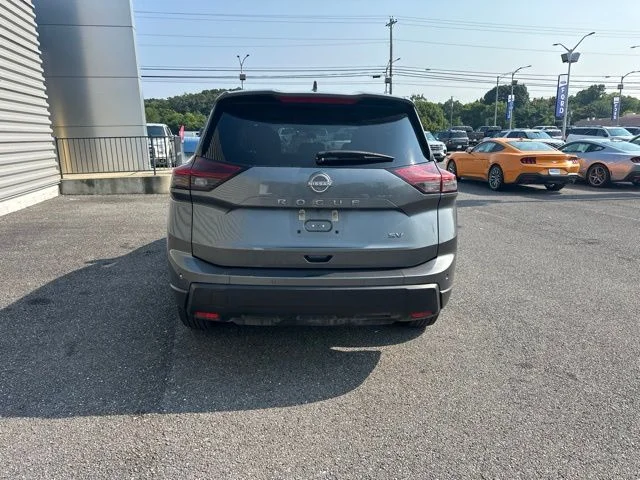 Certified Used 2024 Gray Nissan SV image 6