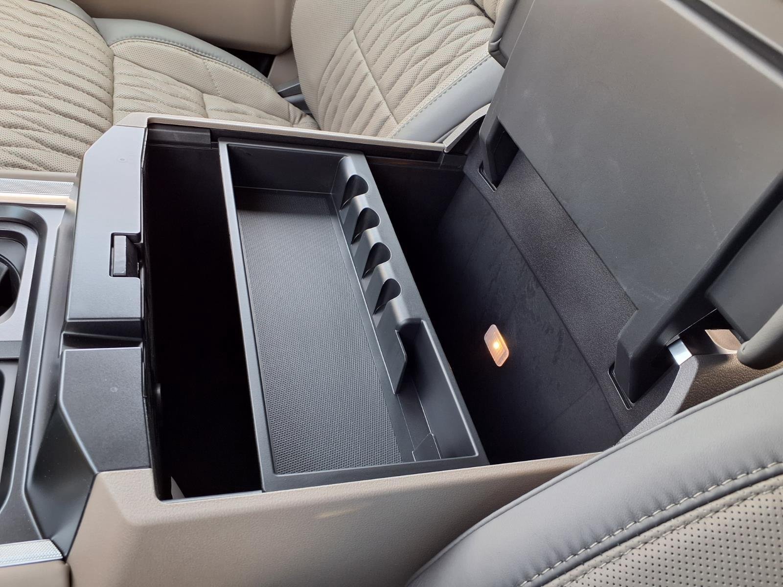 New 2026 Avalanche Ford F-250® Platinum® image 23