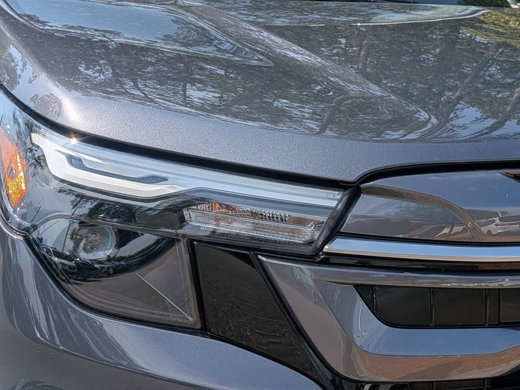 Used 2025 Gray Subaru Premium image 9