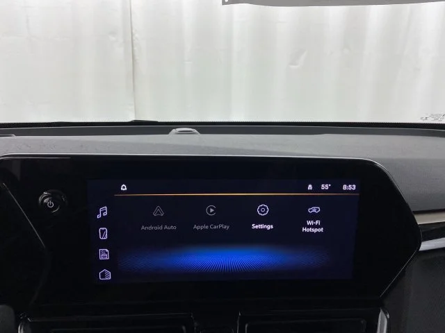 Used 2024 Summit White Chevrolet ACTIV image 15