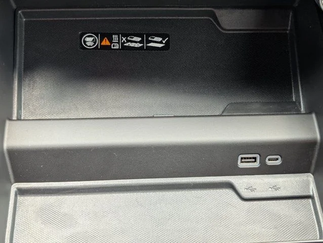 Used 2025 Dark Ash Metallic Chevrolet Premier image 21