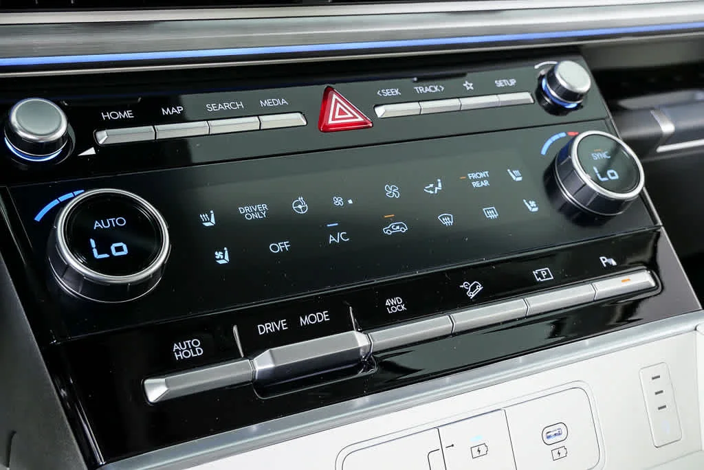 New 2026 Ecotronic Gray Hyundai Calligraphy image 28