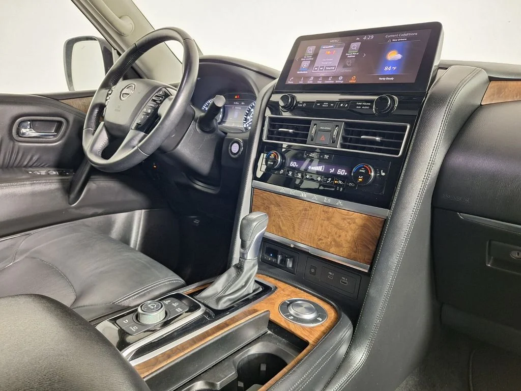 Used 2022 Blue Pearl Nissan SL image 28