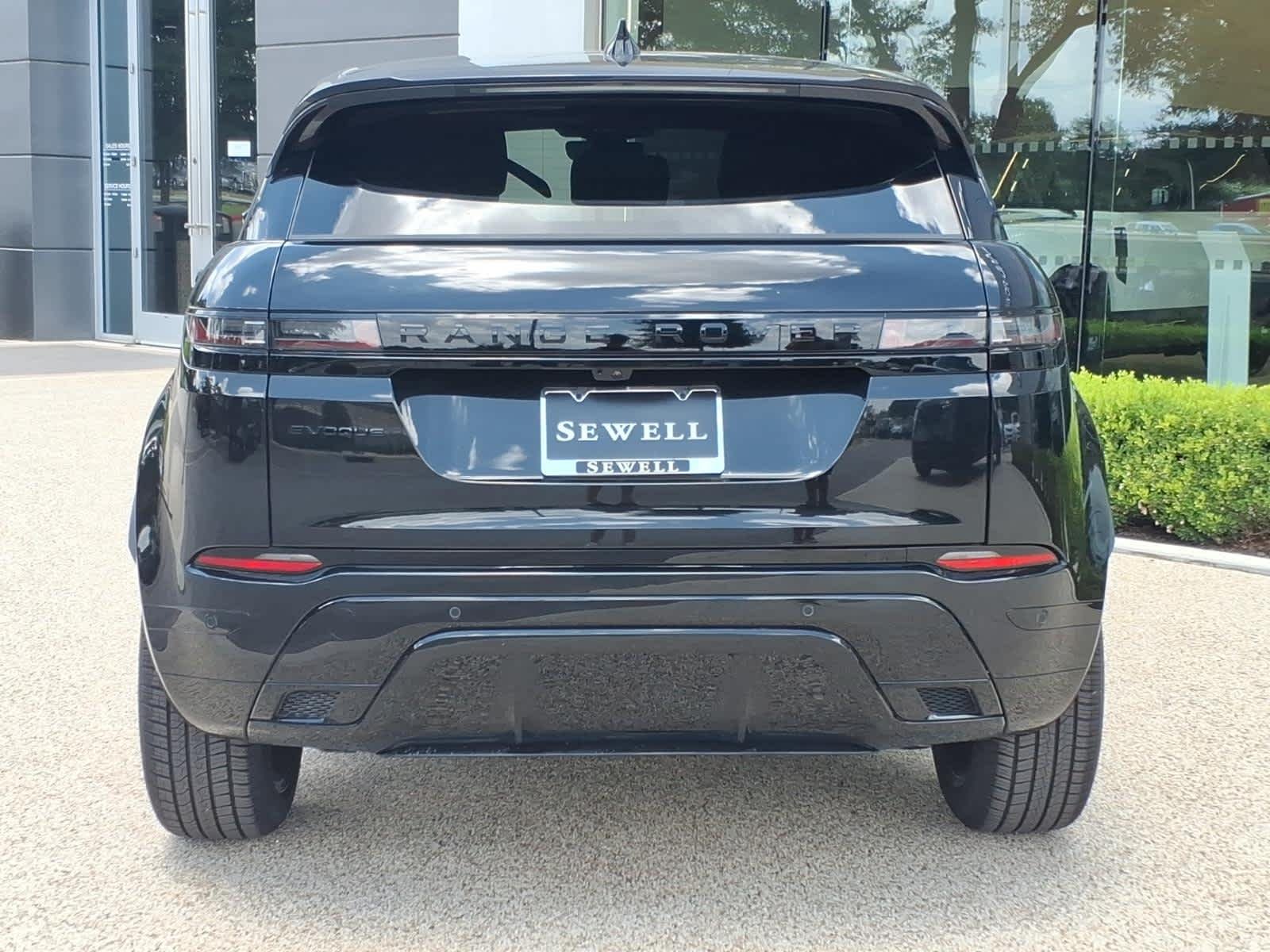 New 2026 Santorini Black Land Rover Hoxton Edition image 5
