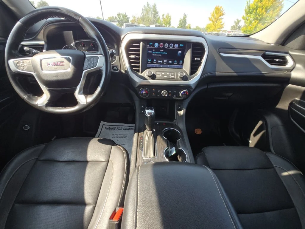 Used 2017 QUICKSILVER METALLIC GMC SLT image 21