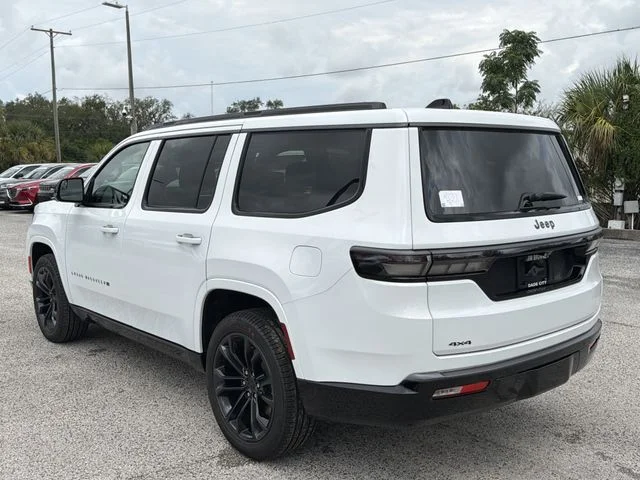 New 2026 Bright White Clear-Coat Exterior Paint Jeep Summit Obsidian image 6