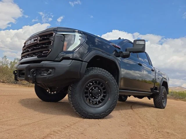 Used 2024 Black GMC AT4X AEV Edition image 33