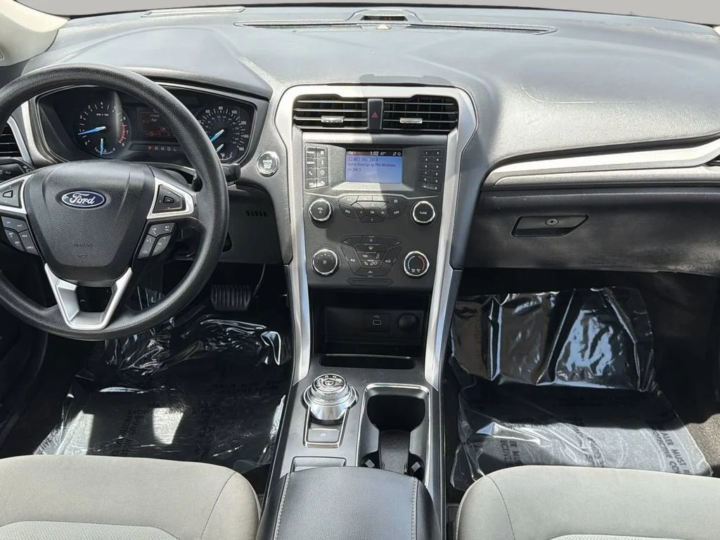 Used 2020 White Ford S image 13