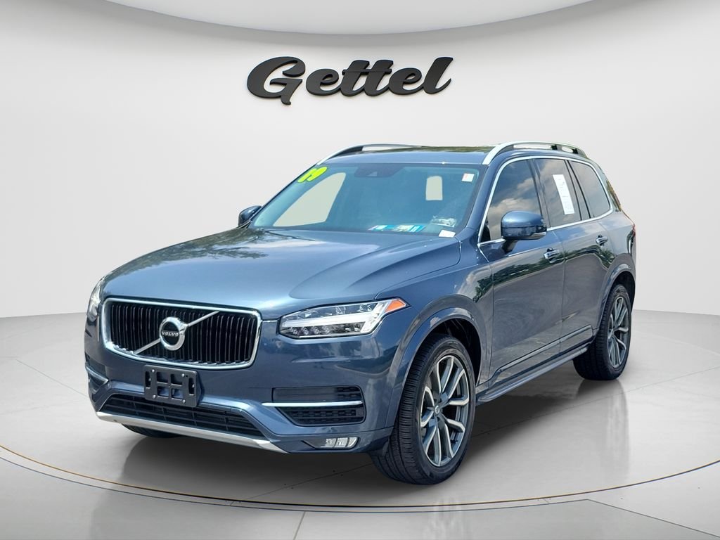 2019 Volvo XC90 T5 Momentum AWD's photo