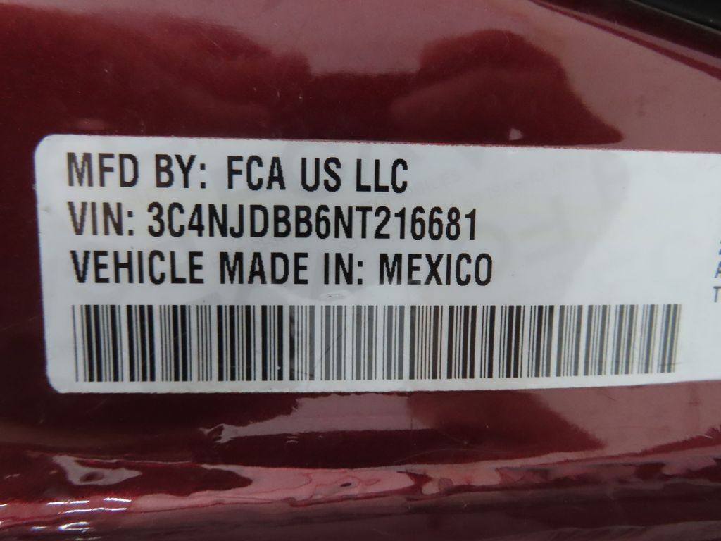 Used 2022 Red Jeep Latitude image 25