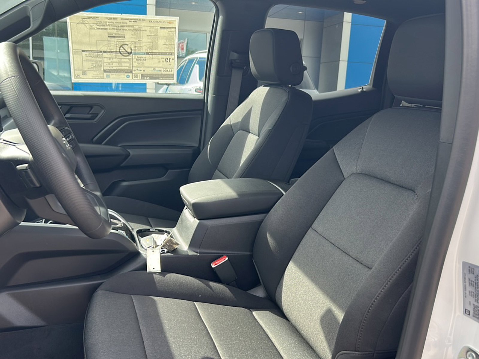 2026 Chevrolet Colorado Trail Boss - Photo 12