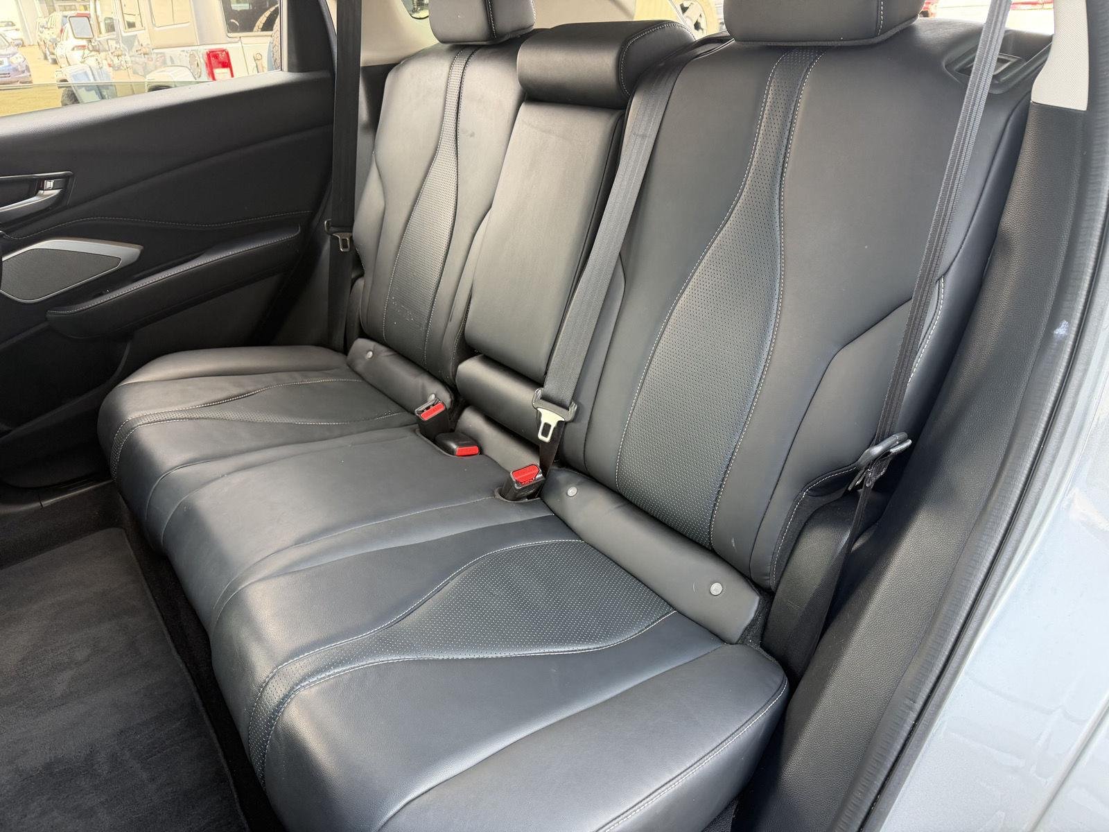Used 2023 Lunar Silver Metallic Acura w/Tech image 17
