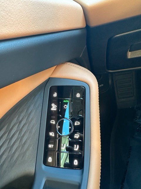Used 2026 Black Audi Premium Plus image 41